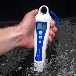 Planting & Watering Bluelab PH Meter | Fully Waterproof | Simple Calibration